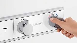 Ein Hansgrohe Thermostat- Duscharmatur